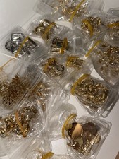 Lotto 100 pz gioielli misti