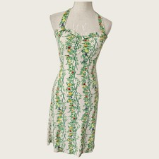 Abito con supporto floreale