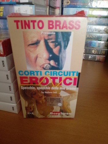 Tinto brass corto circuiti - corto,