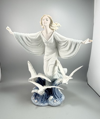 Retired lladro porcelain - lladro,