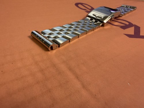 Bracciale chiusura cinturino