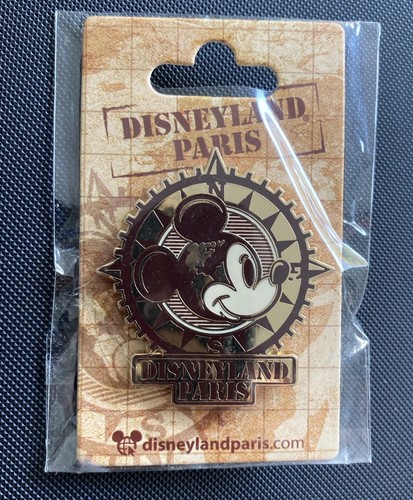 Pin broche mickey - pin’s, voyage