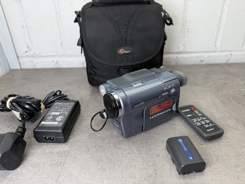 Sony ccd trv228e handycam - ccd-trv228e, hi8