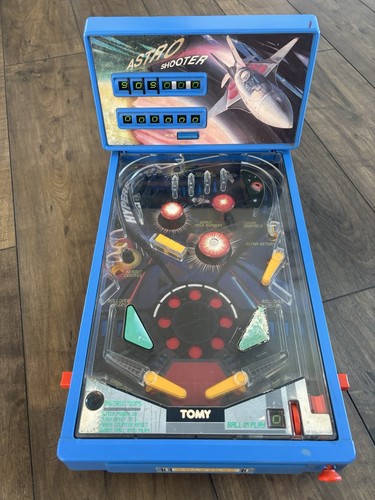 Vintage 1983 tomy astro - 1983,