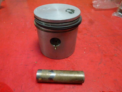 Bsa m20 piston 1026 - bsa, /