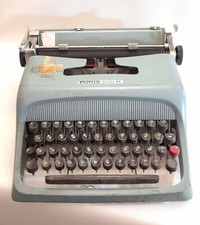 Macchina Da Scrivere Olivetti