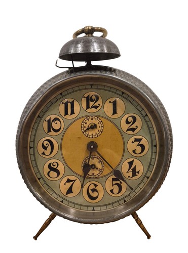 Antico grande orologio sveglia - orologio,