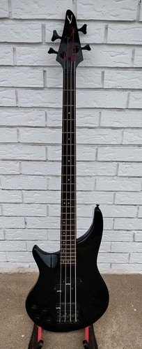 Basso elettrico sinistro