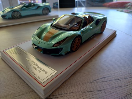 Dino model ferrari - 1/18, 488
