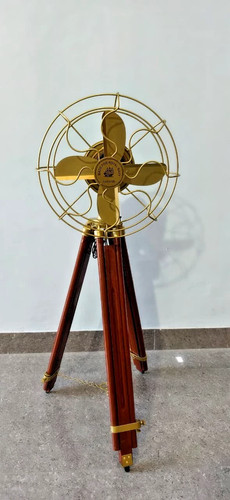 Ventilatore treppiede - a,