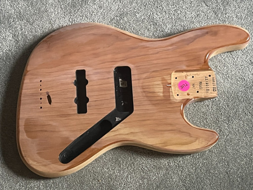 Corpo basso fender american - corpo,