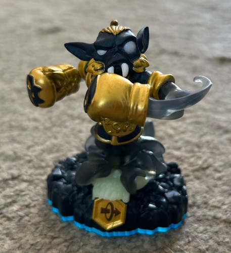 Skylanders legendary night - skylanders,