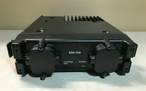 Kenwood 890 radio uhf - radio,