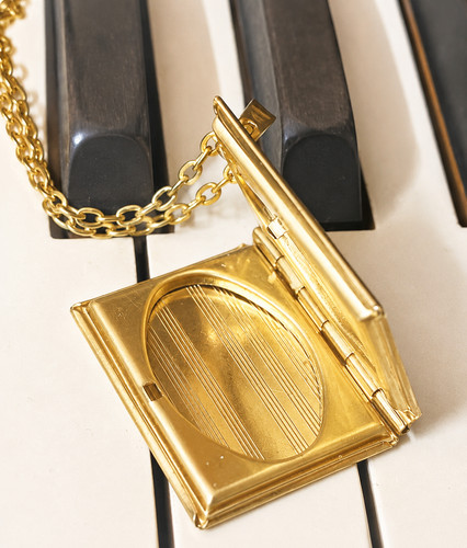 Collana ciondolo medaglione - , a
