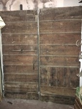 Portone 2 ante con doghe in legno massello fine XIX secolo.