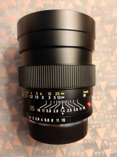 Leica summilux 35mm - r, f1.4