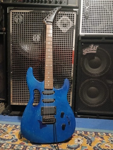 Chitarra elettrica stile - chitarra,