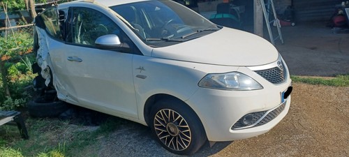 Motore lancia 3 multijet - y,