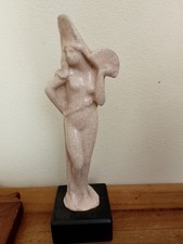 STATUA IN CERAMICA NAVARRA