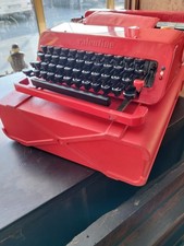 Macchina Da Scrivere Rossa Valentine