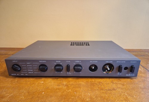 Amplificatore integrato stereo
