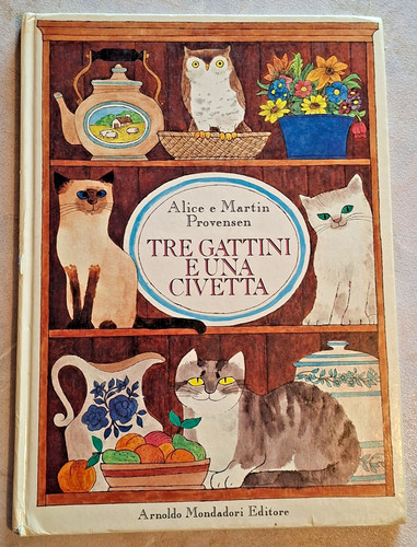 Tre gattini una - una, civetta