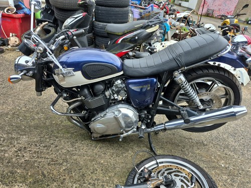 Triumph bonneville poggiapiedi - triumph,