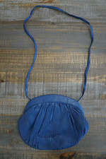 Borsa vintage italiana Silvano Biagini corpo croce pelle blu Made in Italy