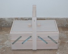 Porta cucito in legno