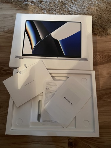 Apple macbook pro pollici - macbook,