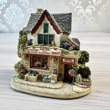 RARE Lilliput Lane Laces Shoe Shop Collectable Vintage Miniature 2003