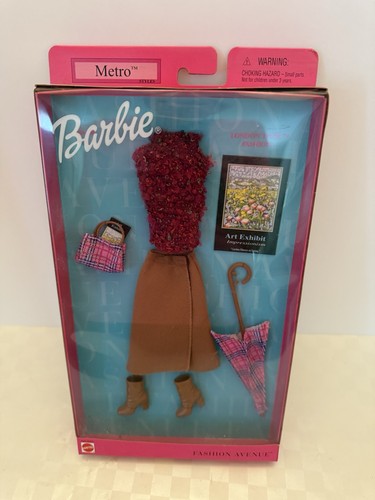 Barbie 2001 vintage - 2001, fashion