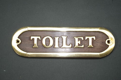 Insegna ottone e - e, legno