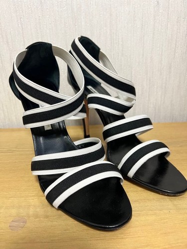 Manolo blahnik mules - manolo,