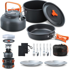 Set Di Stoviglie Da Campeggio