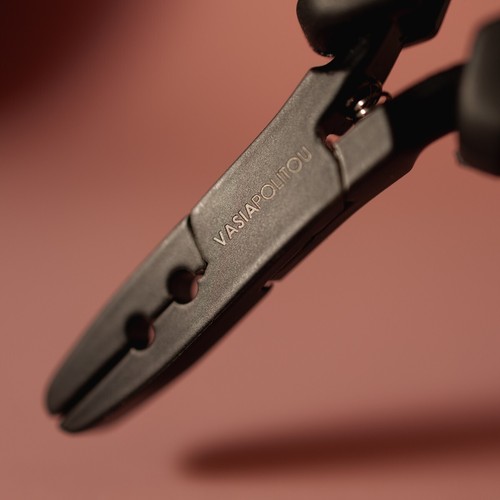 Pinza nera per - nera,