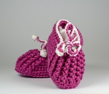 SCARPE / SCARPINE / SCARPETTE NEONATO FATTE A MANO ROSA UNCINETTO NUOVISSIME