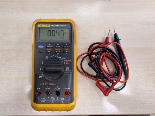 Fluke 787 processmeter - fluke, con