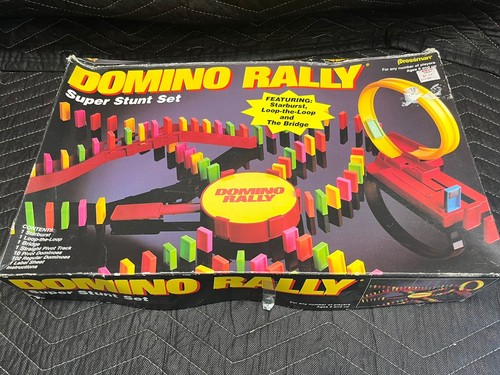 Domino rally super stunt - domino,