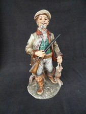 scultura  Capodimonte firmata Mollica