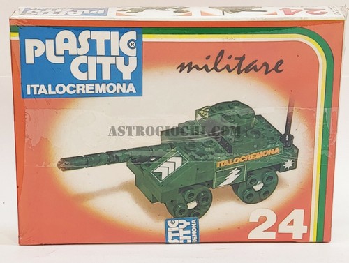 Plastic city militare - militare, 24