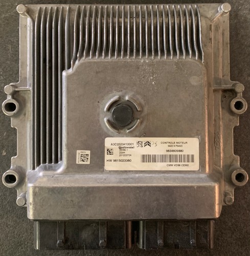Calculateur moteur peugeot - calculateur,