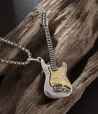 Collana con ciondolo musica