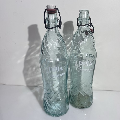 Coppia bottiglie vintage - , appia