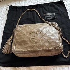 Borsa a tracolla CHANEL Matelass catena frange pelle di agnello greige...