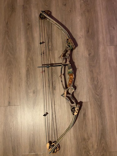 Hoyt protec compound bow - bow, rh