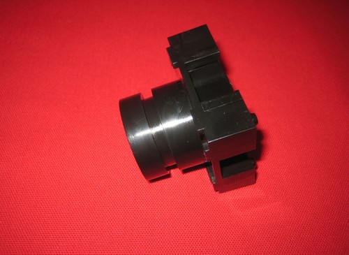 Pistone pressatore per gruppo