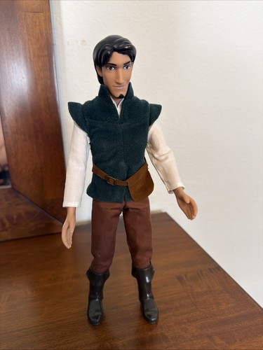 Disney store flynn - store,