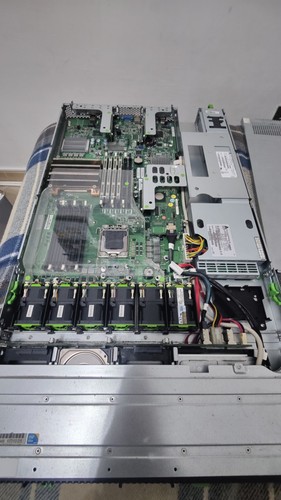 Server fujitsu primergy rx200 - server,