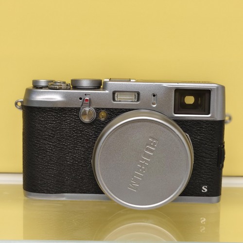 Nuova fotocamera digitale - 90%,